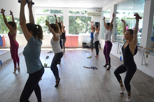 Betta Fit Academia/Peixinho Dourado Escola de Natação