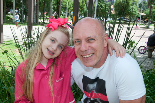 Clínica Lara Eireli