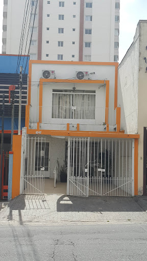 Clinica Medica De Especialidades Jardins Eireli