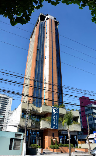 Damásio Educacional e Ibmec - Santo André