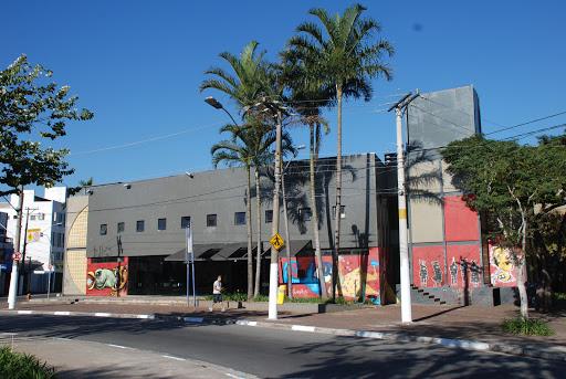 Escola Livre de Teatro