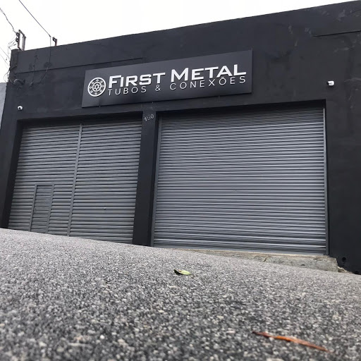 First Metal Tubos e Conexões de Inox