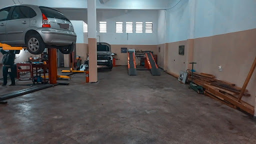 GPA Motor Racing - Especializado em motor Renault 3 cilindros