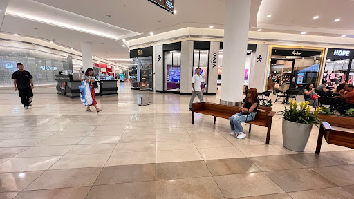 Golden Square Shopping