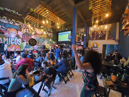 Hoo's Bar e Restaurante