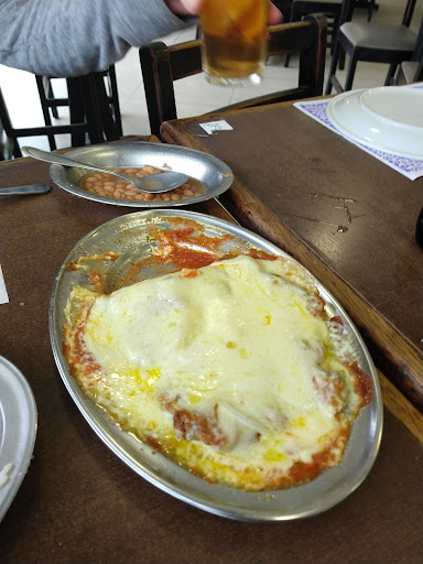 Skinna Bar e Restaurante