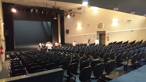 Teatro Municipal Santos Dumont