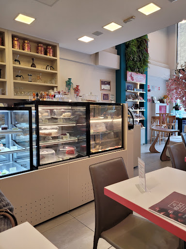 Vidolce Café & Chocolates